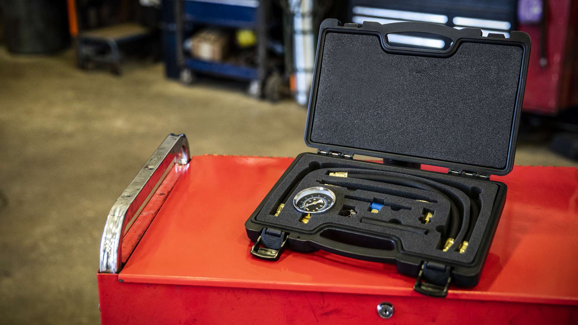 Fuel Pressure Tester